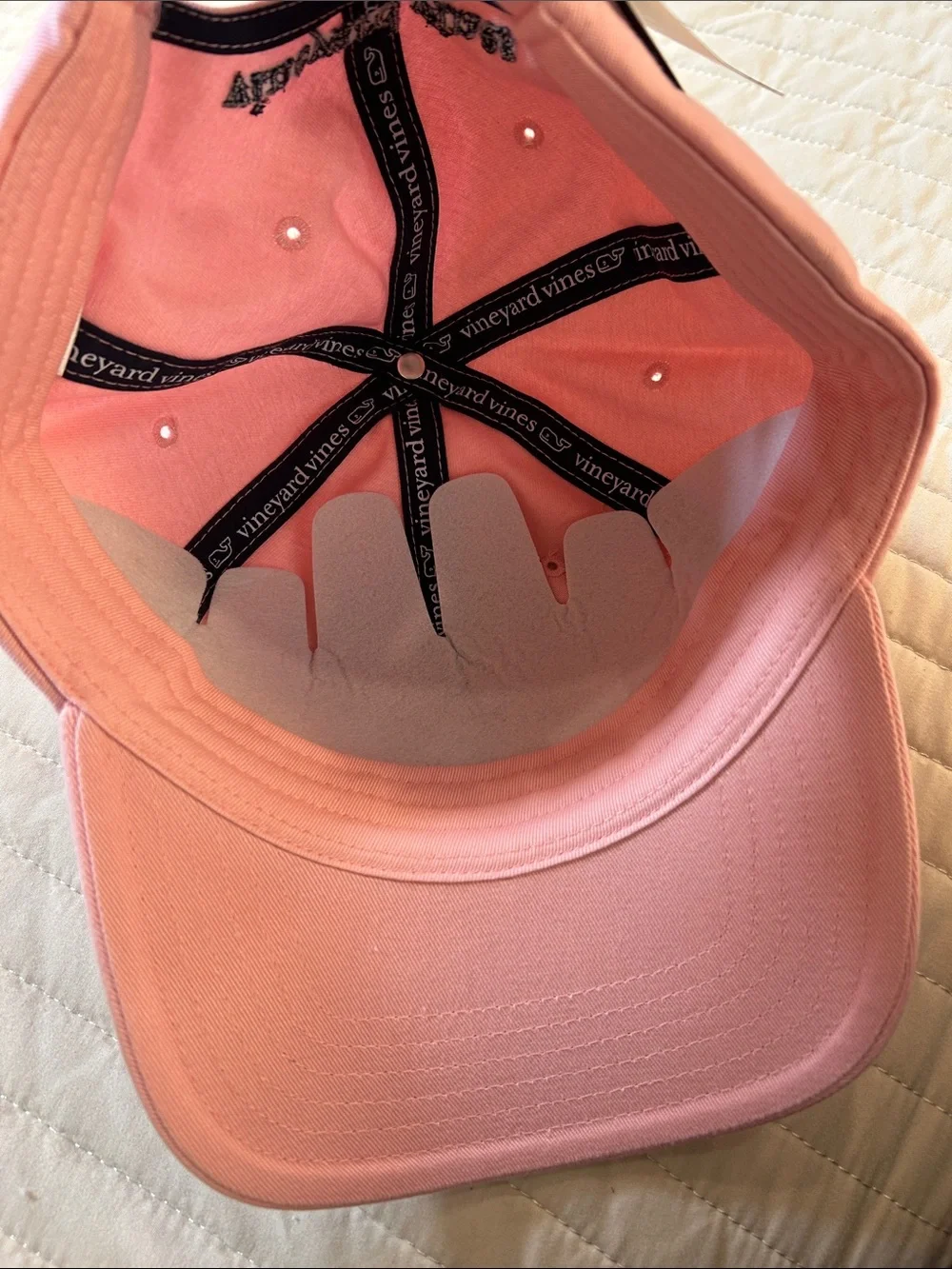 Vineyard Vines Light Pink Hat with Navy Blue Palmetto Tree. Unisex One size. NWT